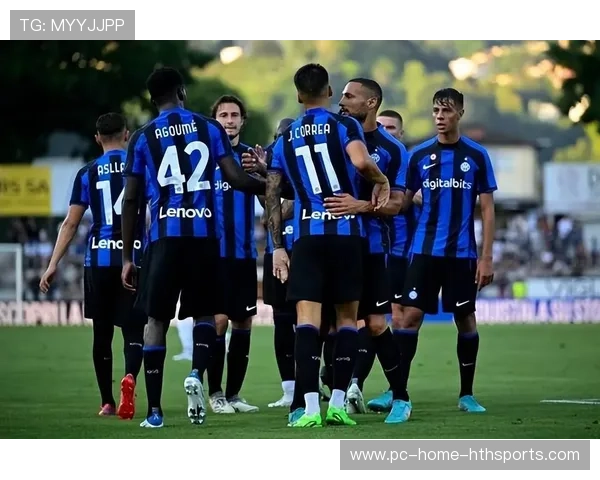 国际米兰中路渗透速度极快接连切入腹地 国际米兰中路渗透速度极快接连切入腹地